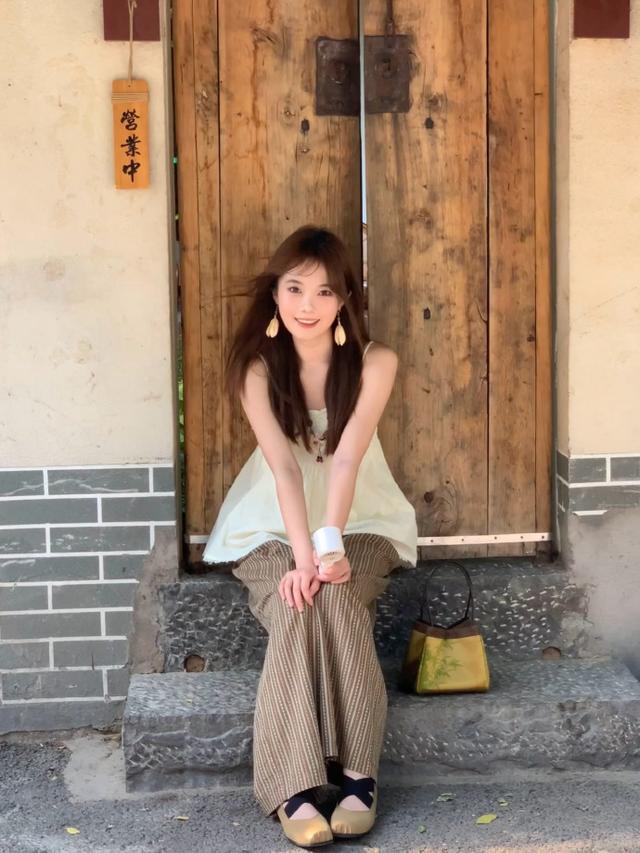热门AI成人短剧在线看推荐